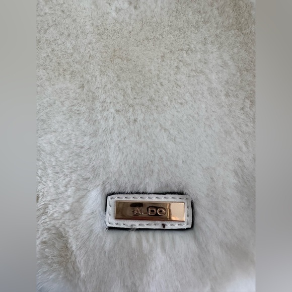 Panda bear Aldo purse crossbody strap - Picture 5 of 11